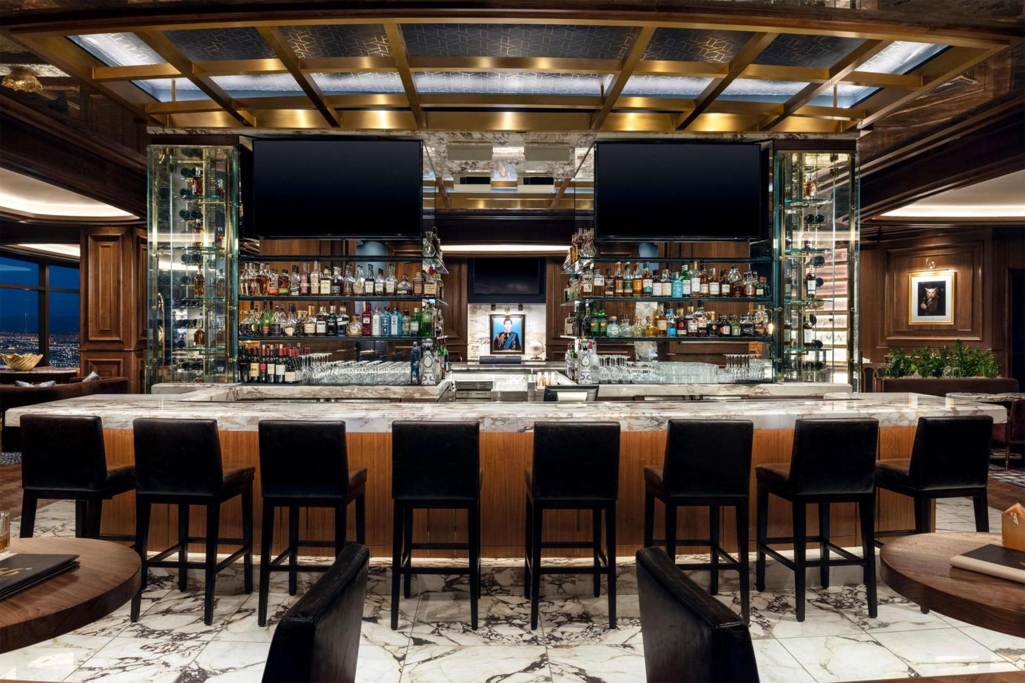 Las Vegas Hilton At Resorts World Exterior photo The bar at the restaurant