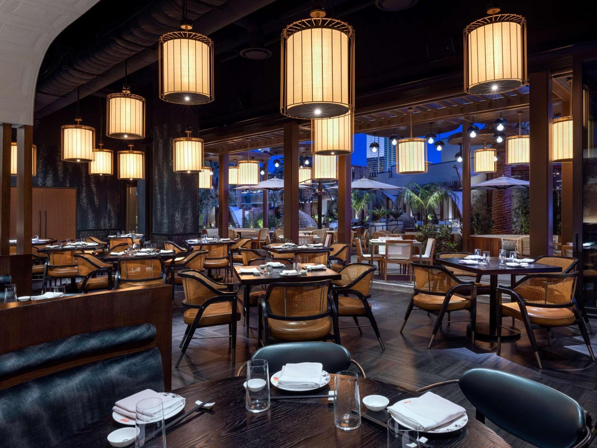 Las Vegas Hilton At Resorts World Exterior photo Interior of the restaurant